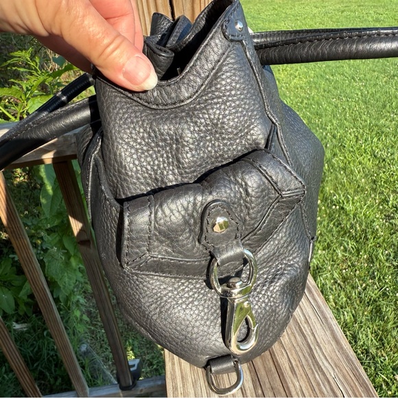 Cole Haan Sophisticated Black Leather Shoulder Bag - Picture 5 of 11